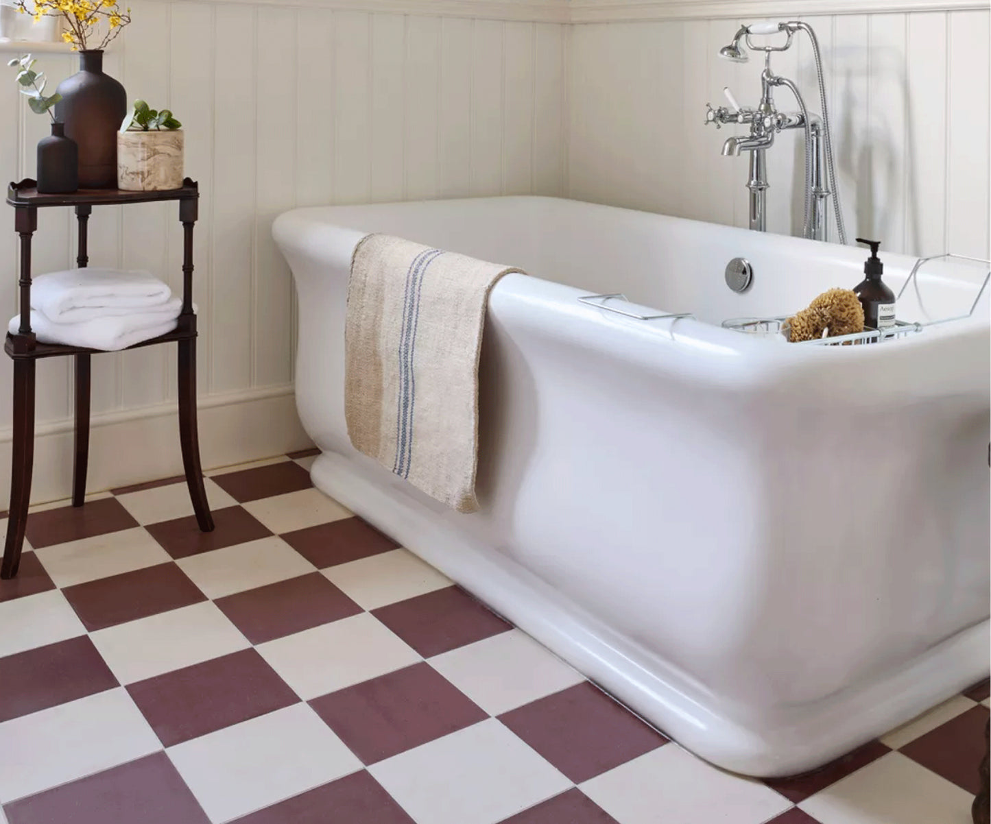 Mulberry & off White Checker Anti Slip Flooring