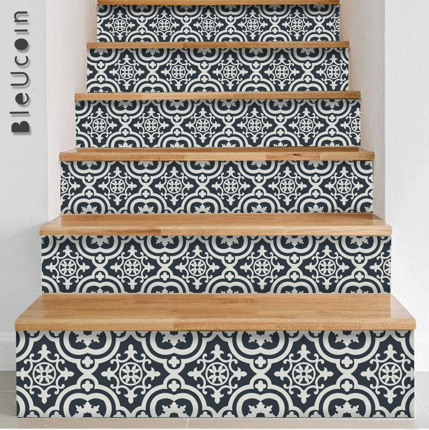 Panama Peel & Stick Stair Strip